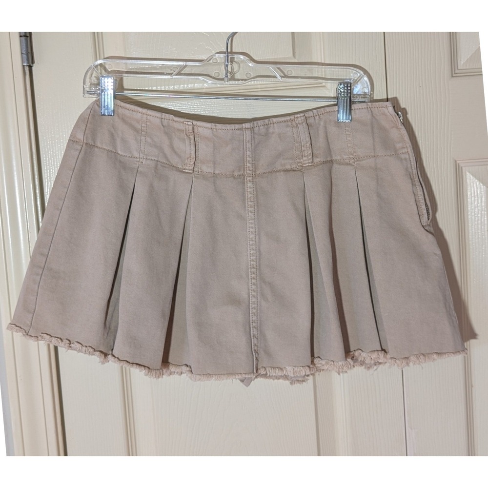 Forever 21 Y2K Raw Hem Pleated Khaki Mini Skort M Feminine Coquette School Girl
